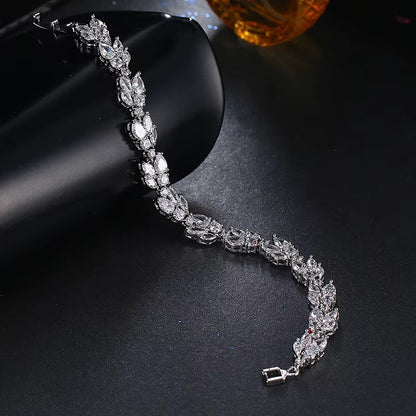 Emmaya High Quality Clear White Cubic Zirconia Leaf Pattern Bracelets