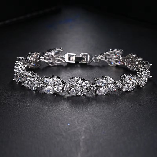 Emmaya High Quality Clear White Cubic Zirconia Leaf Pattern Bracelets