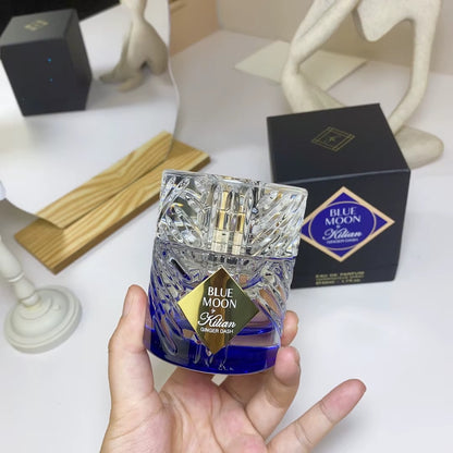 Floral and fruity fragrance