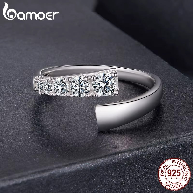 BAMOER 0.7CTTW Moissanite Open Ring