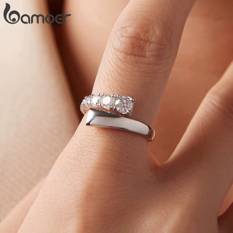 BAMOER 0.7CTTW Moissanite Open Ring