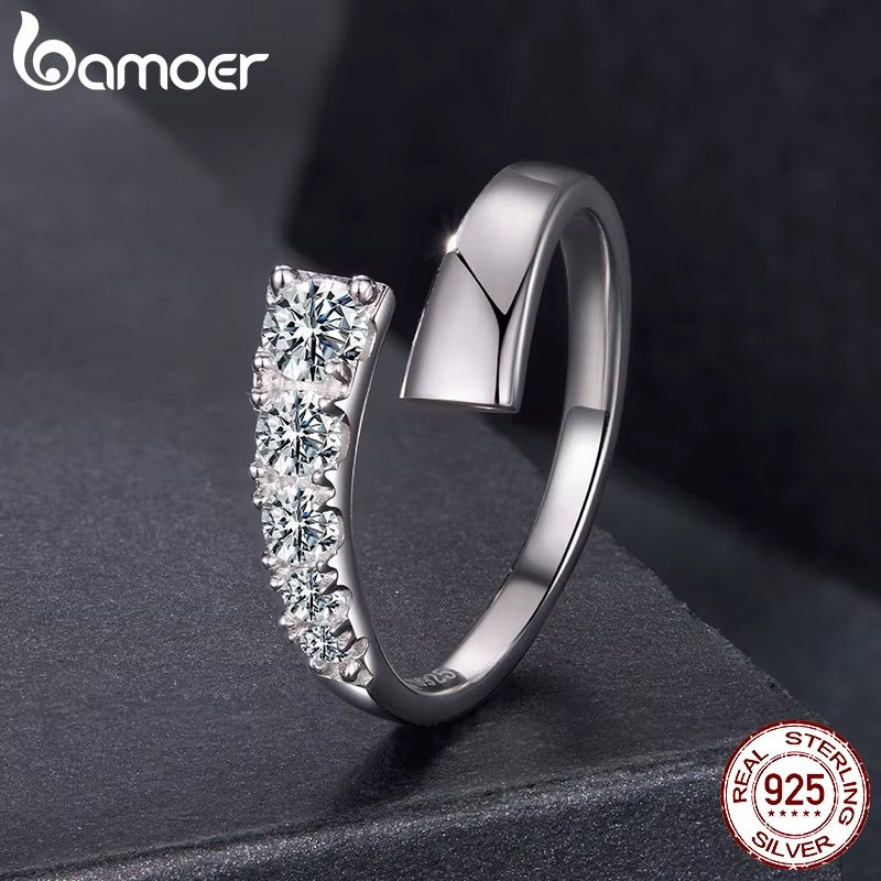 BAMOER 0.7CTTW Moissanite Open Ring