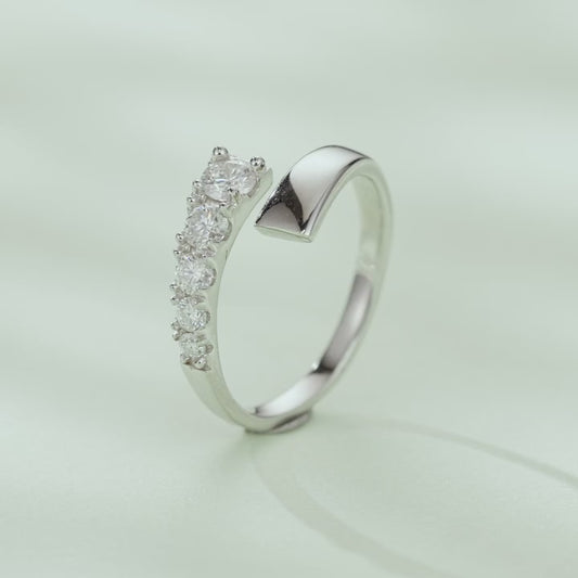 BAMOER 0.7CTTW Moissanite Open Ring